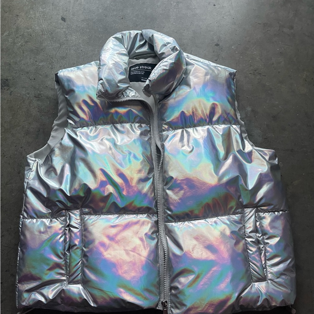 Zara Iridescent Puffer Vest